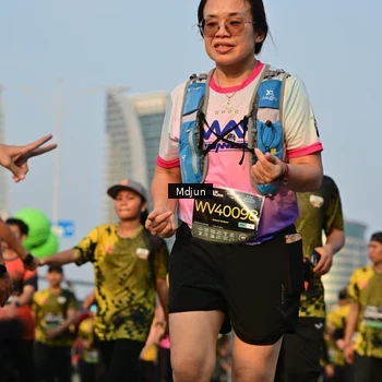 Runner Photo 6637664