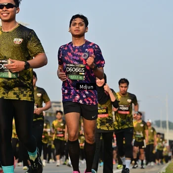 Runner Photo 6637687
