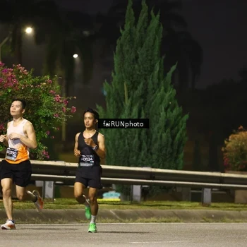 Runner Photo 6637701