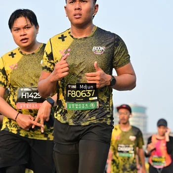 Runner Photo 6637742