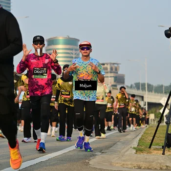 Runner Photo 6637759