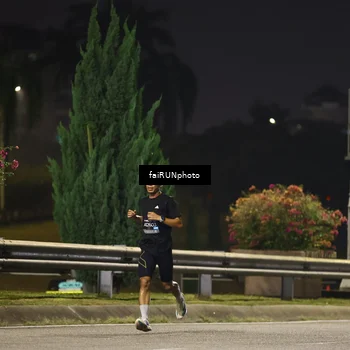 Runner Photo 6637777