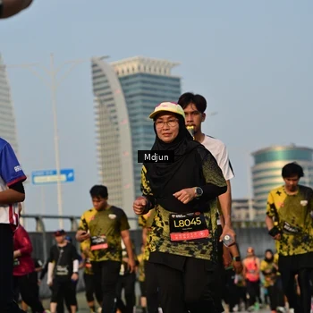 Runner Photo 6637819