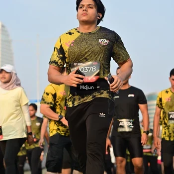 Runner Photo 6637928