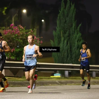 Runner Photo 6638052