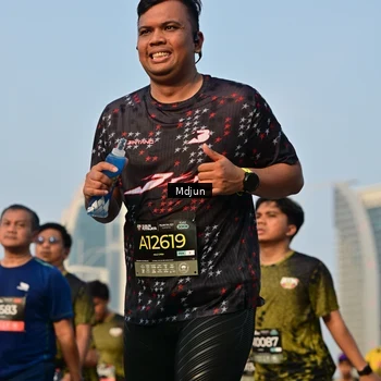 Runner Photo 6638058