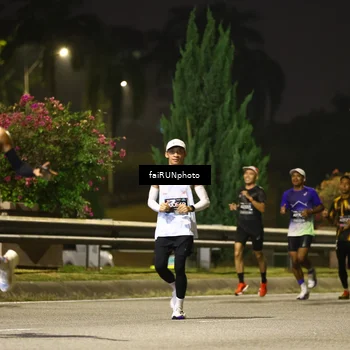 Runner Photo 6638382