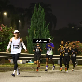 Runner Photo 6638396
