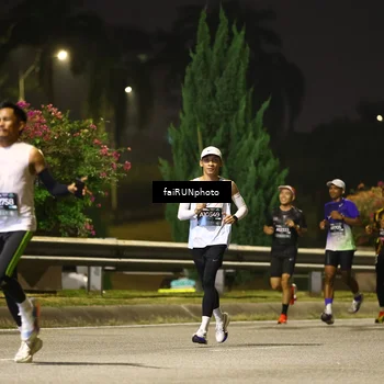 Runner Photo 6638404