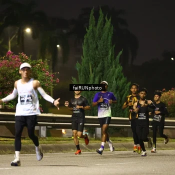 Runner Photo 6638417