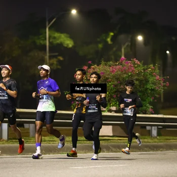 Runner Photo 6638440