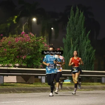 Runner Photo 6638469