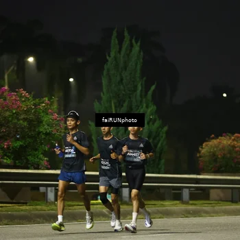 Runner Photo 6638976