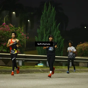 Runner Photo 6639097