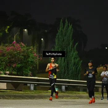 Runner Photo 6639098