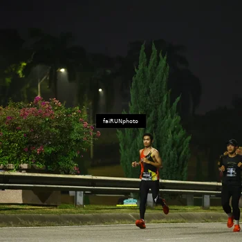 Runner Photo 6639099