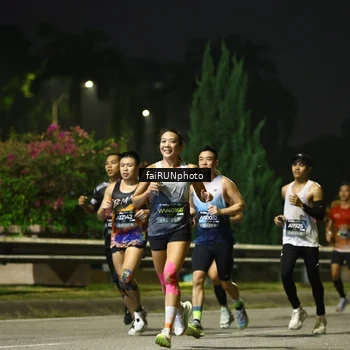 Runner Photo 6639172
