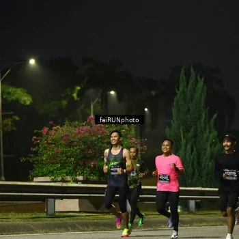 Runner Photo 6639201