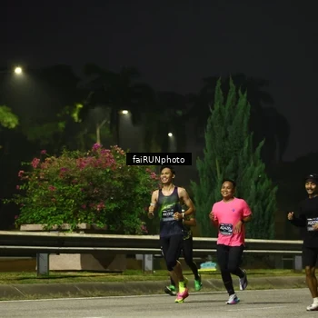 Runner Photo 6639204