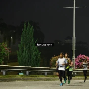 Runner Photo 6639251