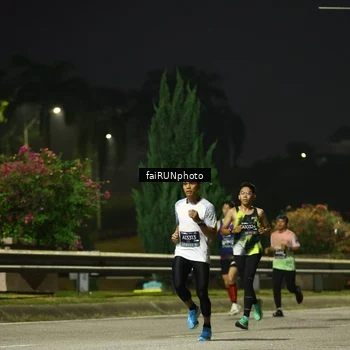 Runner Photo 6639252