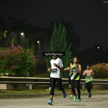 Runner Photo 6639253