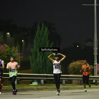 Runner Photo 6639318