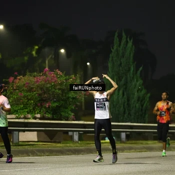 Runner Photo 6639334
