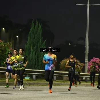 Runner Photo 6639398