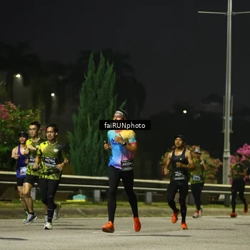 Runner Photo 6639399