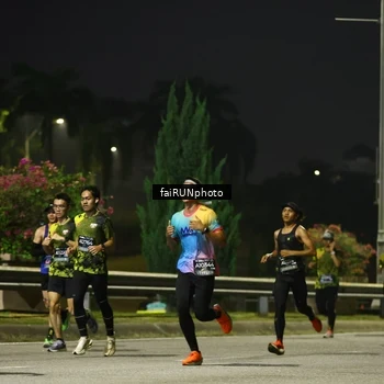 Runner Photo 6639400