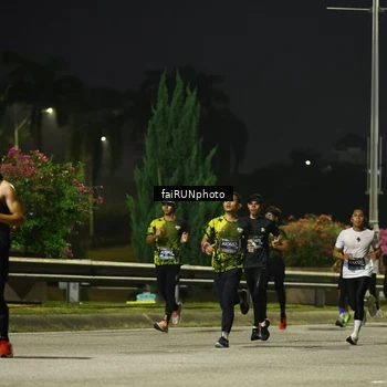 Runner Photo 6639454