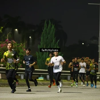 Runner Photo 6639490