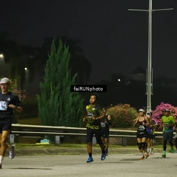 Runner Photo 6639599