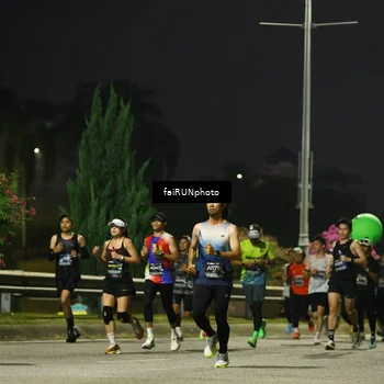 Runner Photo 6639625