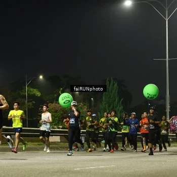 Runner Photo 6639739