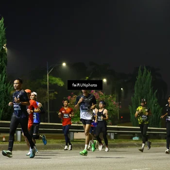 Runner Photo 6640097