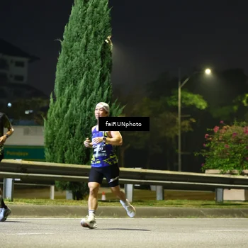 Runner Photo 6640354