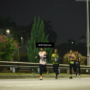 Runner Photo 6640355