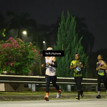 Runner Photo 6640356