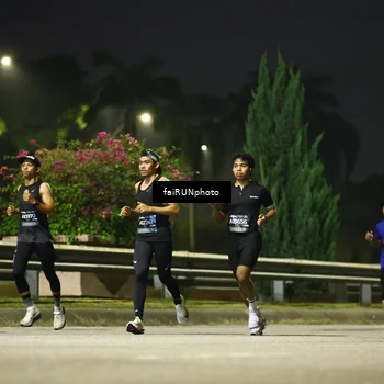 Runner Photo 6640567