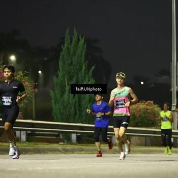 Runner Photo 6640568