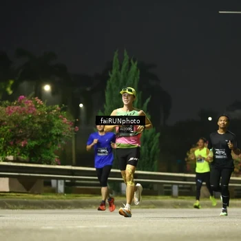 Runner Photo 6640631