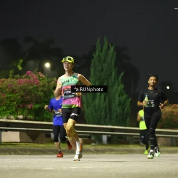 Runner Photo 6640632