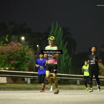 Runner Photo 6640633