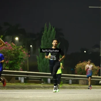 Runner Photo 6640658