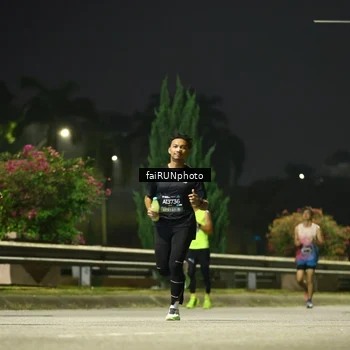 Runner Photo 6640671
