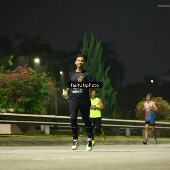 Runner Photo 6640685