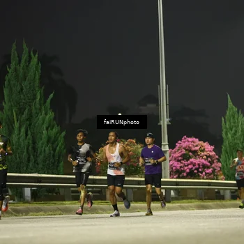 Runner Photo 6640740