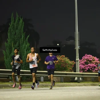 Runner Photo 6640782